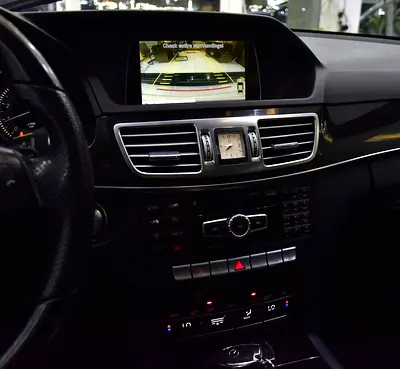 2014 Mercedes-BENZ E-CLASS photo 14