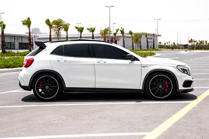 2015 Mercedes-BENZ GLA — фото 4