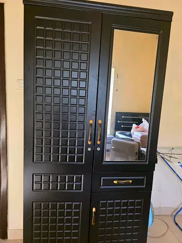 Brand new 2door wardrobe with mirror