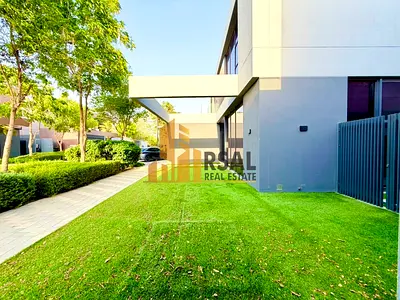 5 Bedrooms Villa in Sendian | Private Pool | Floating Stairs | Driver+Maid Room