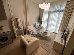 Elegant 1-Bedroom Apartment with Modern Furnishing