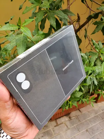 Samsung Galaxy ZFOLD 8 12gb512gb 5g
