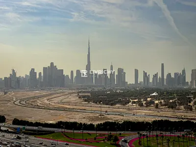 FURNISHED | OPEN SKYLINE VIEWS | VACANT | TERRACE