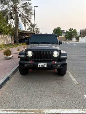 Jeep wrangler sahara 2019
