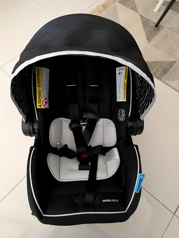 Graco SnugRide 35 Lite LX Infant Car Seat