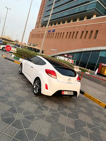 صورة 6 لـ 2015 Hyundai VELOSTER