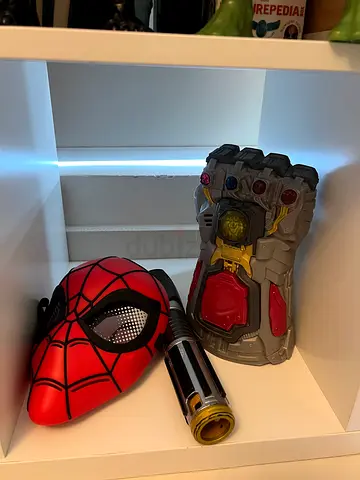Super hero toy