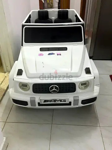 Mercedes-Benz AMG G-Wagon Ride-on Car for Kids