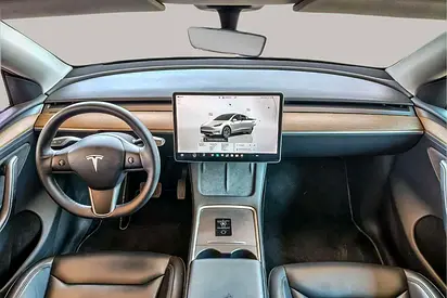 صورة مصغرة 9 لـ 2025 Tesla MODEL Y