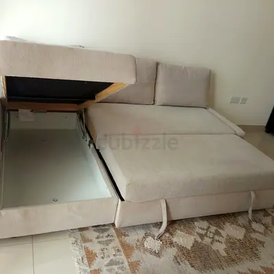 Comfortable 3-Seater Sofa Bed with Built-in Storage