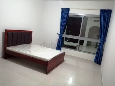 غرفة ماستر للايجار بالخالدية Master bedroom for rent in Al-Khalidiyah