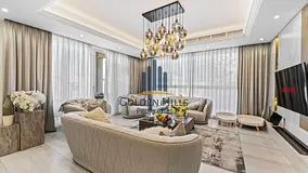 INDP VILLA | | Large plot | End unit | Elegant 5-Bedroom Villa | VOT | Negotiable