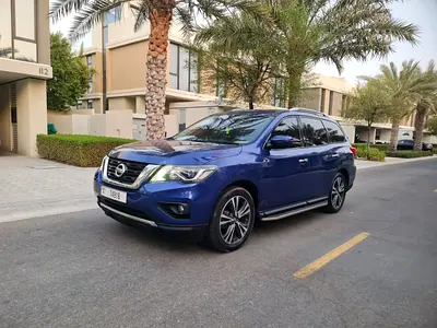 Nissan Pathfinder SV 2018 | GCC Specs | Good condition, Expat Lady owner.
