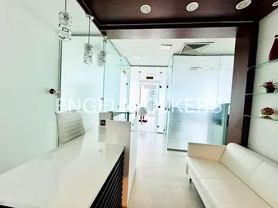 Metro Access Point | Vacant | 4 Cheques