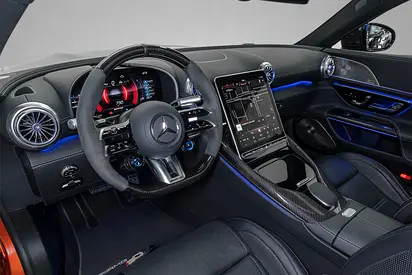 2025 Mercedes-BENZ AMG 照片 11