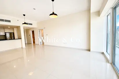 Marina View | Great Location | Vacant Soon