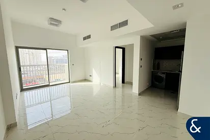 1 Bed | Modern Interior | Available Now
