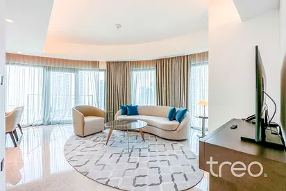 Middle Floor I Sea View I Waterfront living
