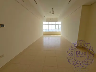 Luxury Sea view 2BR, Parking Gym Pool 63k