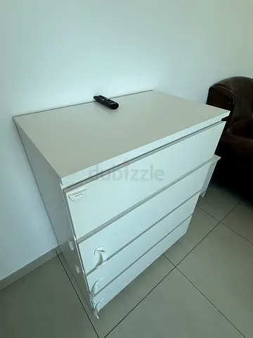 White 4-Drawer Chest of Drawers - Good Condition