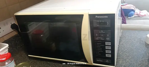 Panasonic Countertop Microwave Oven - Used, Working