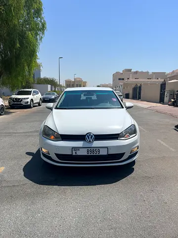 صورة 8 لـ 2015 Volkswagen GOLF