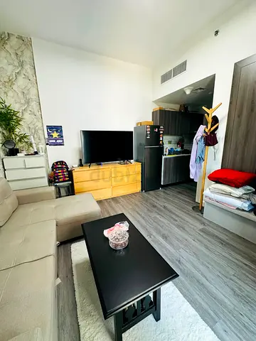 No Commission- Direct from owner -studio for rent