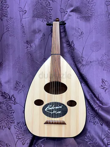 عود بحريني جديد غير مستخدم جاهز للعزف والتوصيل