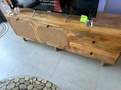 Tv unit