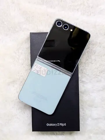 Samsung Galaxy Z Flip 5 256GB