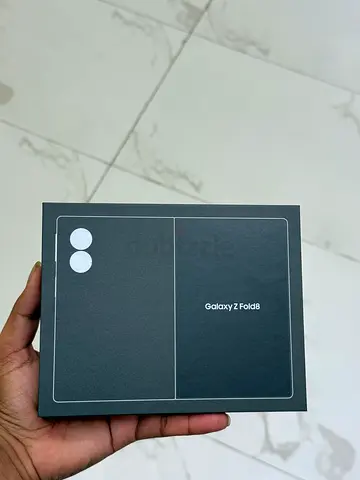 Samsung galaxy zfold 8 512GB international