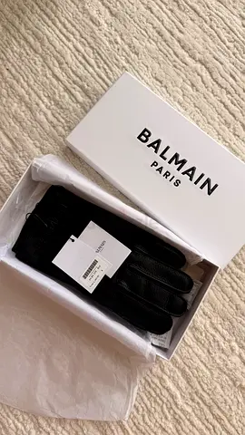 BRAND NEW Balmain Black Leather Gloves with Cashmere and Wool Lining