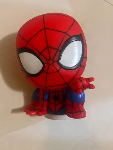 Small Spider-Man vinyl figure - good condition
