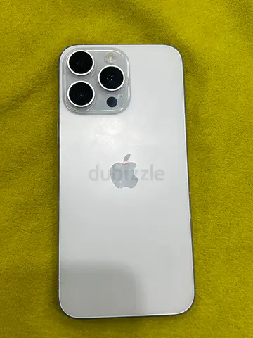 Used Apple iPhone (white ) - Good Condition