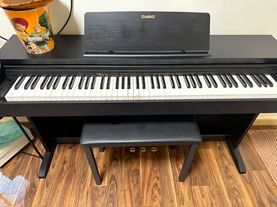 Casio digital piano with stand and bench - Perfect condition