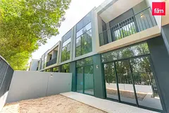 Single row | 3 Bedroom | Gated Community