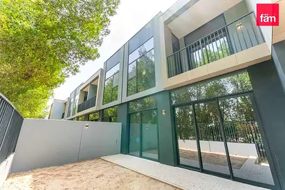 Single row | 3 Bedroom | Gated Community
