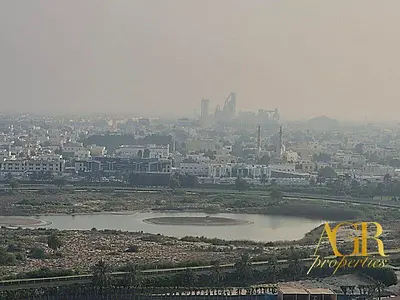 Elite 1BHK in Business Bay | Canal and Meydan View
