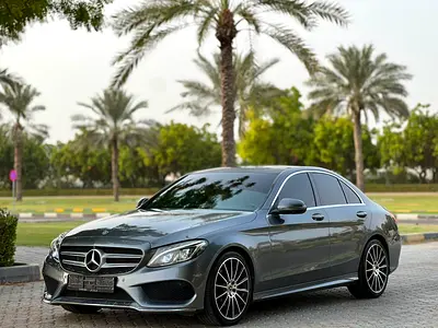 Mercedes-Benz C200 2018 | GCC Specs | Low Mileage | Pristine Condition