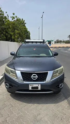 Reliable Nissan Pathfinder 2013 | GCC | Leather seat | LCD| Camera|Parking Sensors