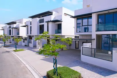 فيلاجاهز للسكن4BR_تملك حر_خصم6%_50%اقساط حتى5سنوات