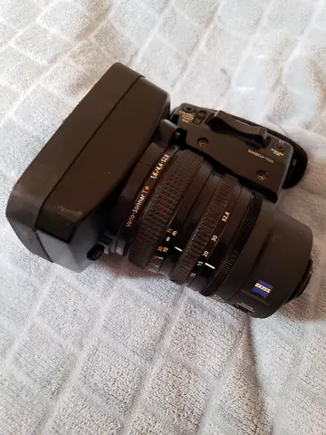 Sony Carl Zeiss VCL-412BWS  Sony HVR-S270 وHVR-Z7، F/1.6 (VARIO_SONNAR T) video lens