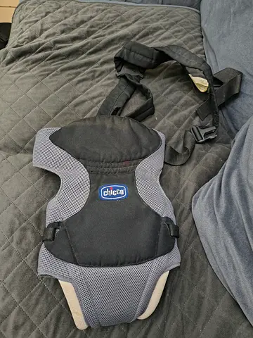 Chicco baby front carrier - comfortable ergonomic carrier