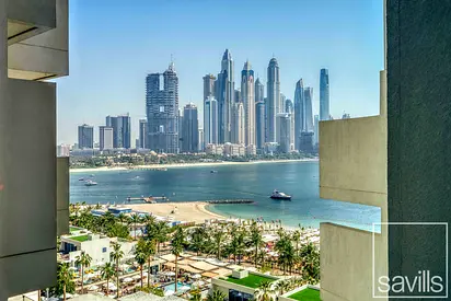 High Floor | Immaculate Condition | Sea Skyline