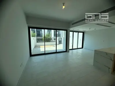 Spacious 3-Bedroom Villa for Rent | La Rosa 5, Villanova