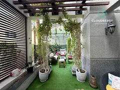 Garden Apartment | Duplex | Burj Khalifa View