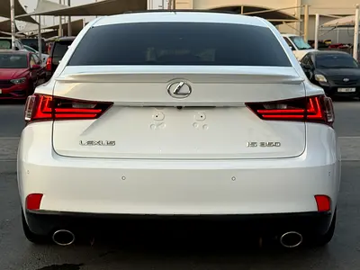 2016 Lexus IS-SERIES 缩略图 7