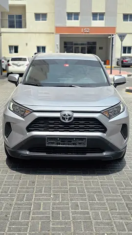 Low mileage, agency serviced , under warranty