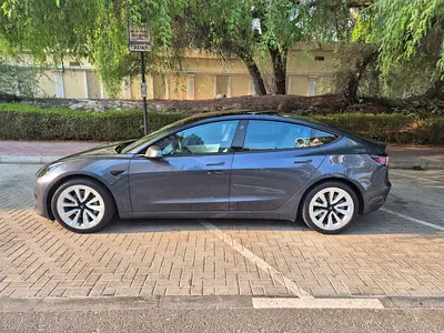 صورة 2 لـ 2021 Tesla MODEL 3