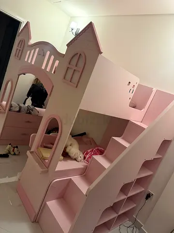 Bed for girls pink